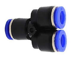 Durable nylon tee-type pneumatic connector for truck and trailer air brake lines